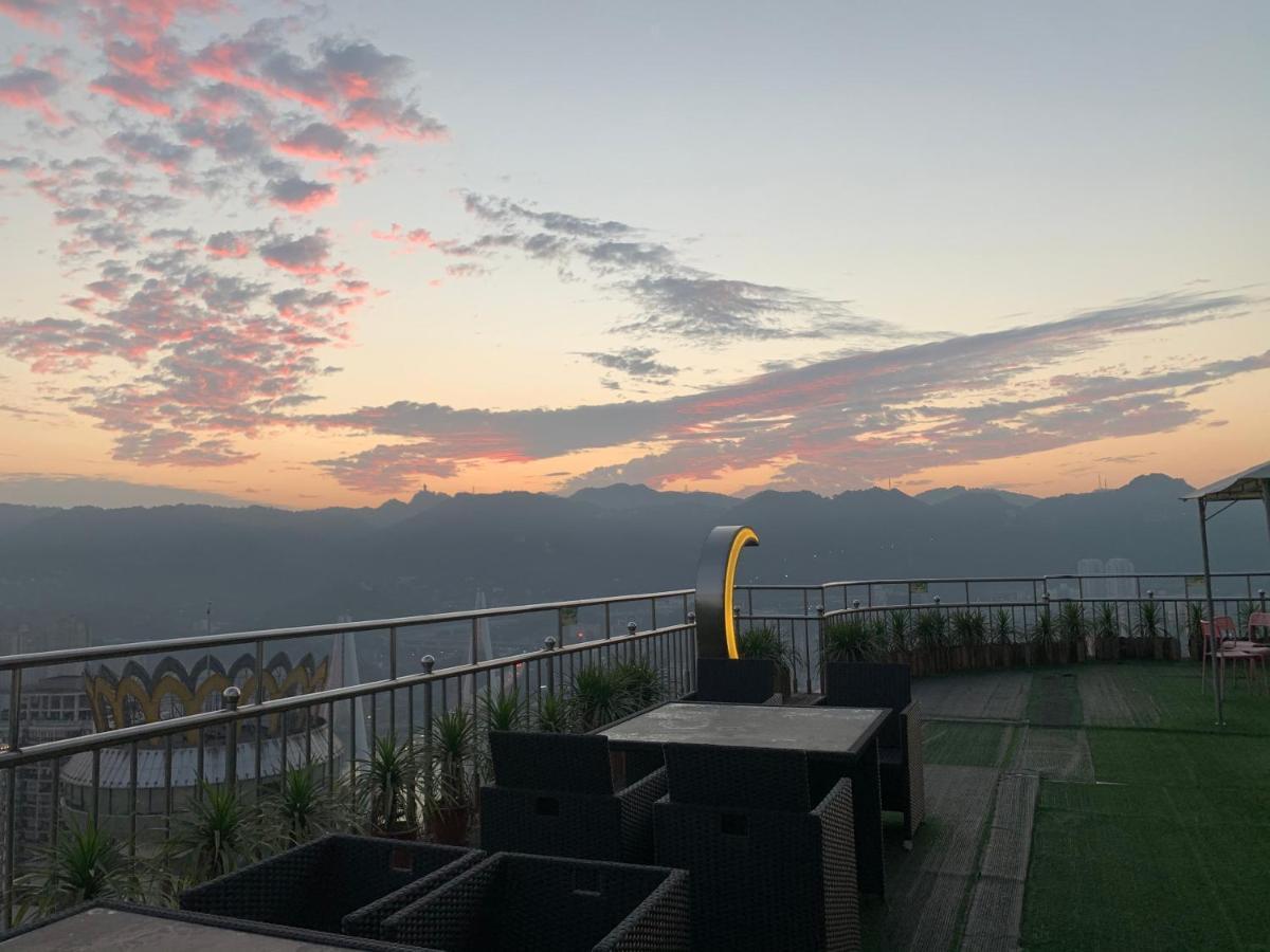 Yunqi River View Terrace Hotel تشونغتشينغ المظهر الخارجي الصورة